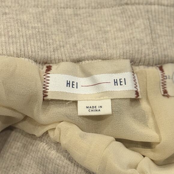 Anthropologie Women’s Gold Fish Scale Joggers in Size LP - Picture 4 of 8